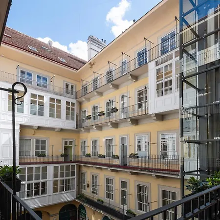 Pertschy Palais Hotel