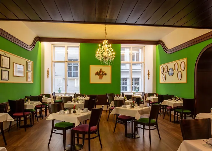 Hotel Pertschy Palais