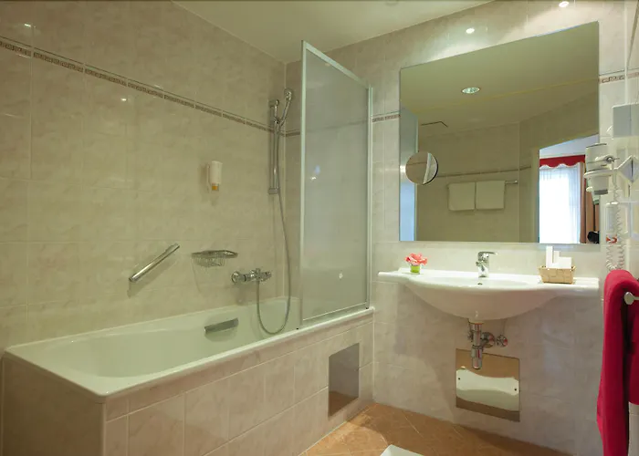 Hotel Pertschy Palais 4*